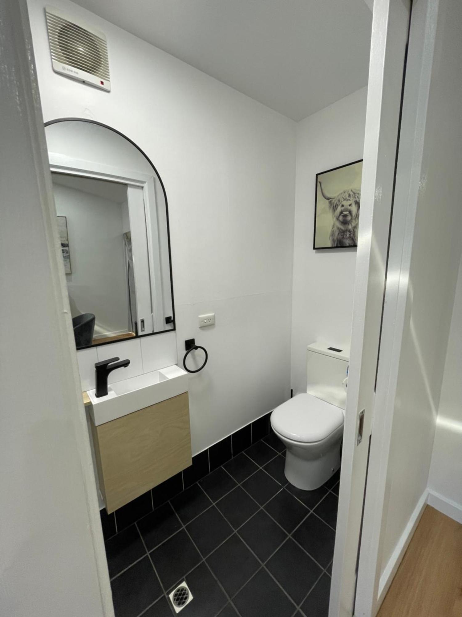 Spa Retreat Glenelg East Extérieur photo